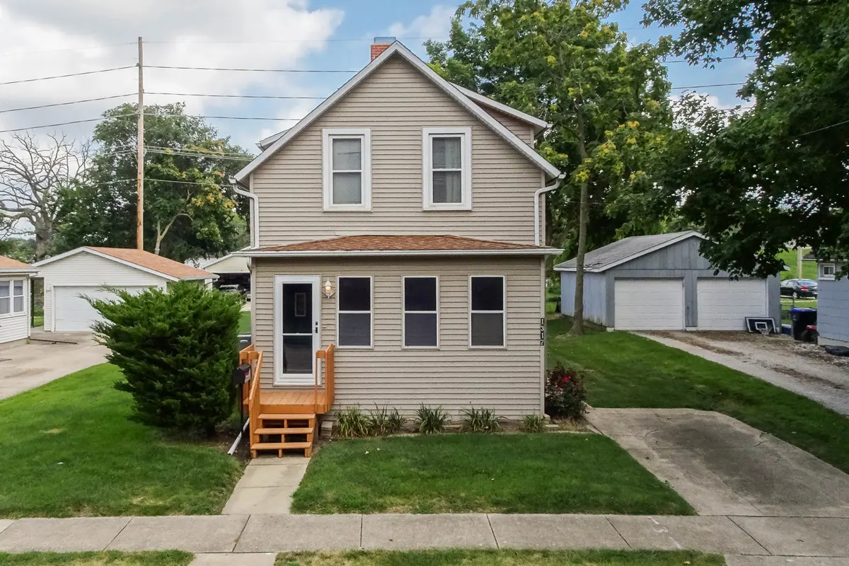 1317 N Allin ST, Bloomington, IL 61701