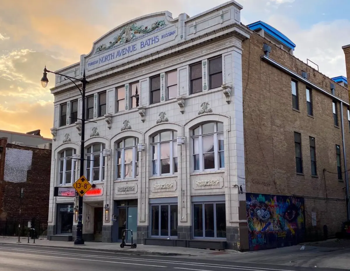 2039 W North AVE, Chicago, IL 60647