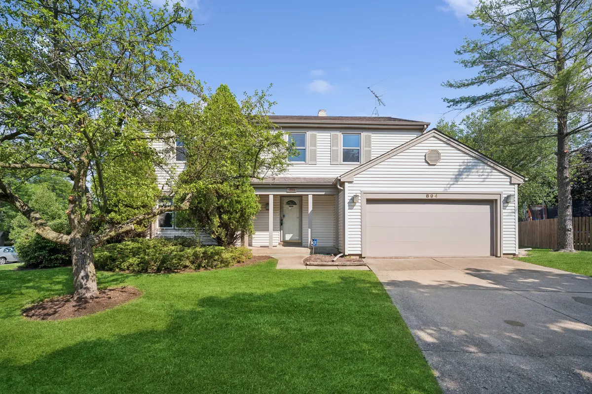 894 Thompson BLVD, Buffalo Grove, IL 60089
