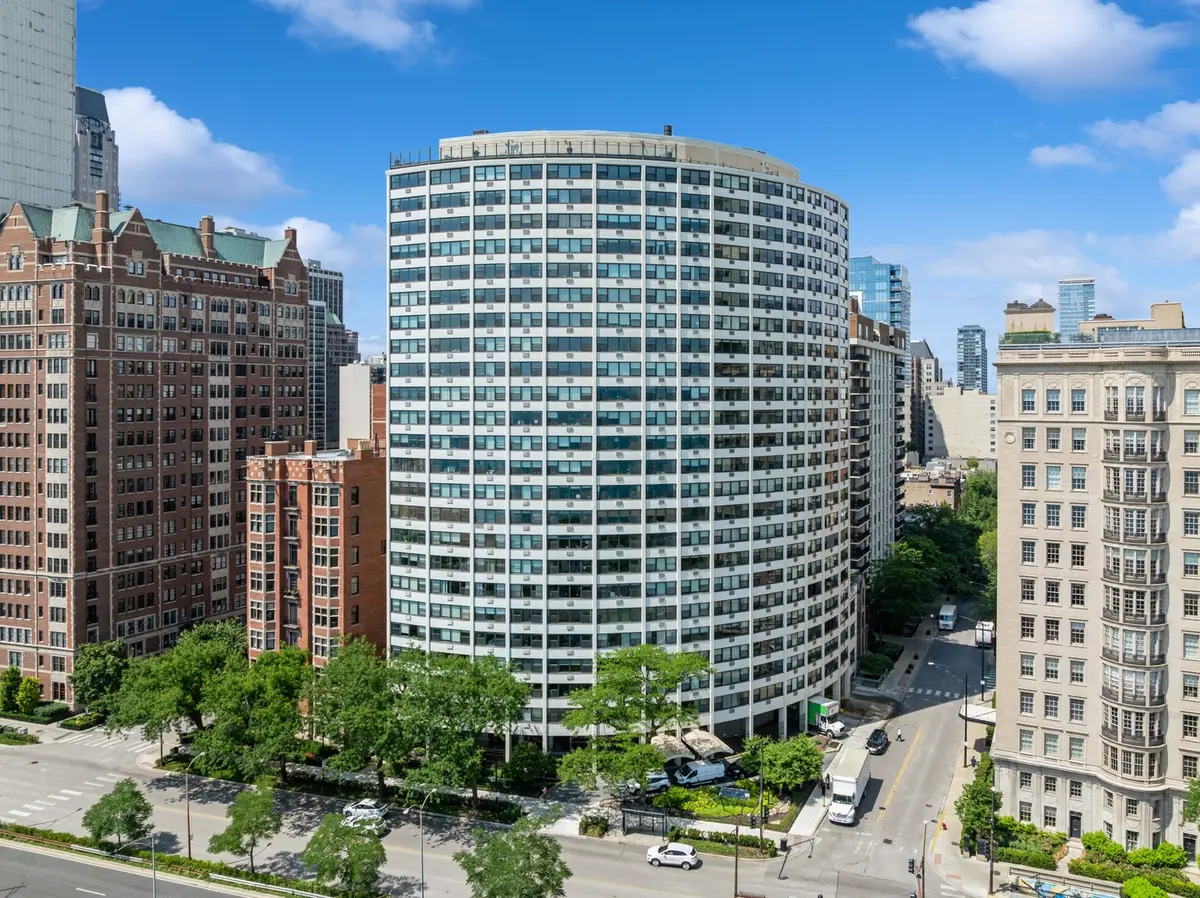 1150 N Lake Shore DR #18J, Chicago, IL 60611