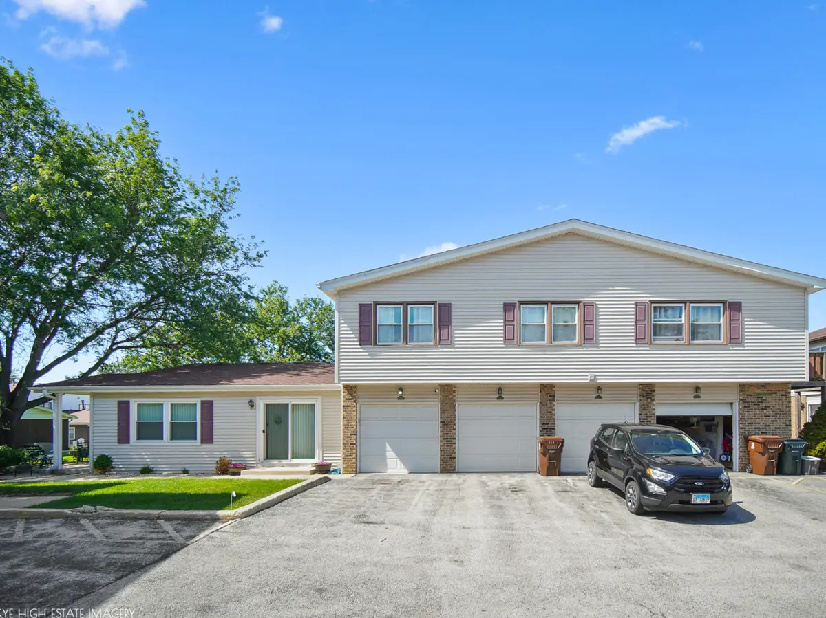 19536 115th AVE #B, Mokena, IL 60448
