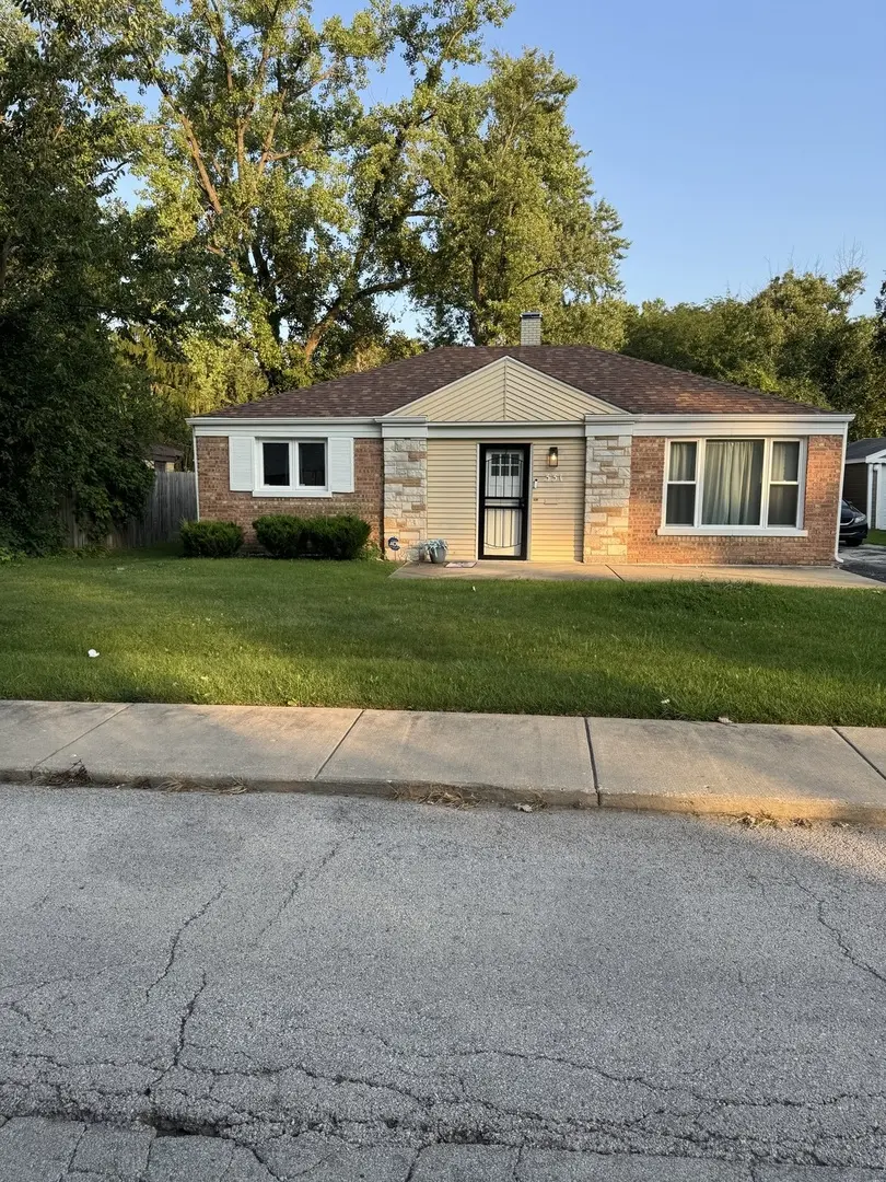 331 Osage ST, Park Forest, IL 60466