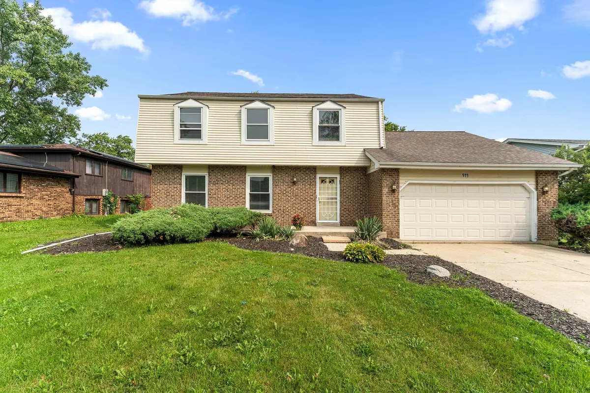 939 Honey LN, Crete, IL 60417