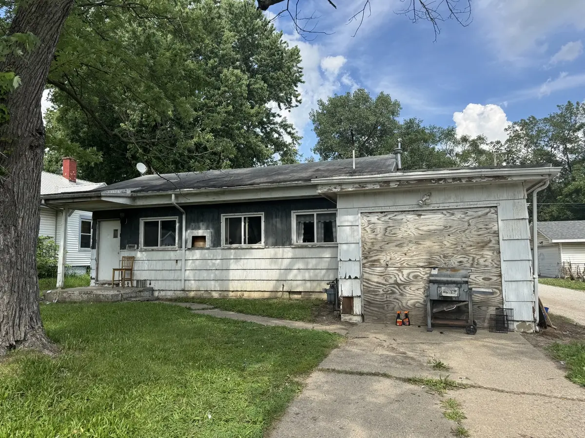 25 State ST, Danville, IL 61832