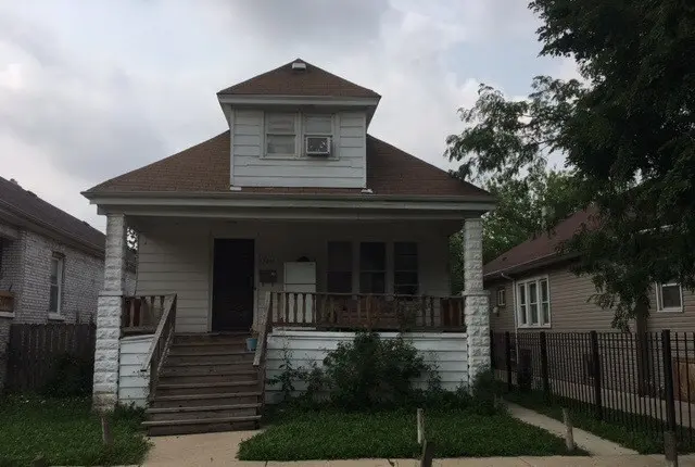 5240 S Spaulding AVE, Chicago, IL 60632