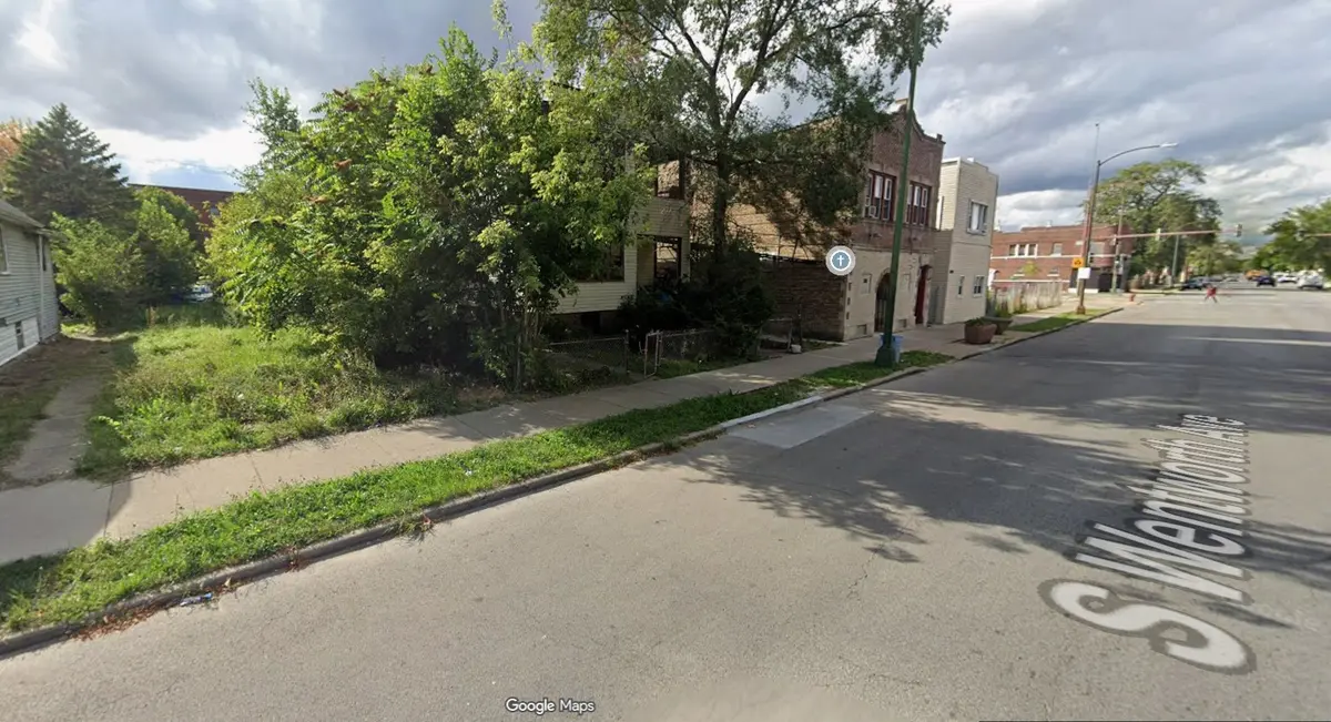 10718 S Edbrooke AVE, Chicago, IL 60628