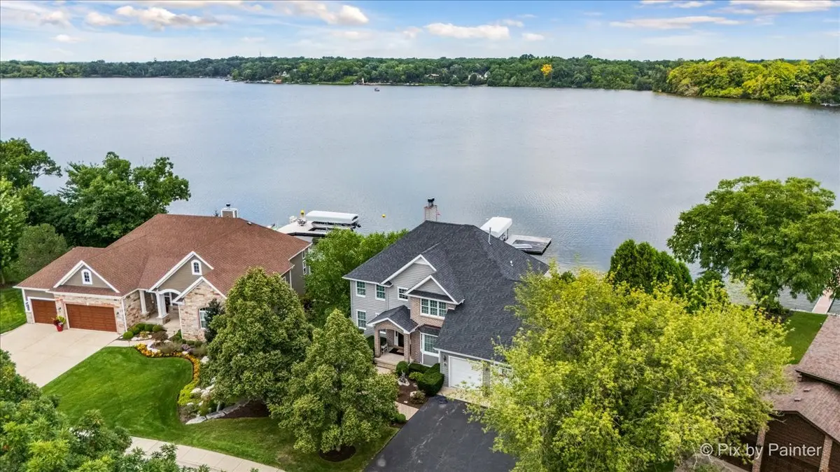 15 Shoshoni TRL, Lake Villa, IL 60046