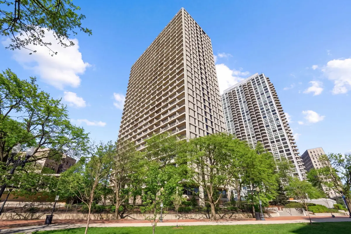 1960 N Lincoln PARK #2209, Chicago, IL 60614