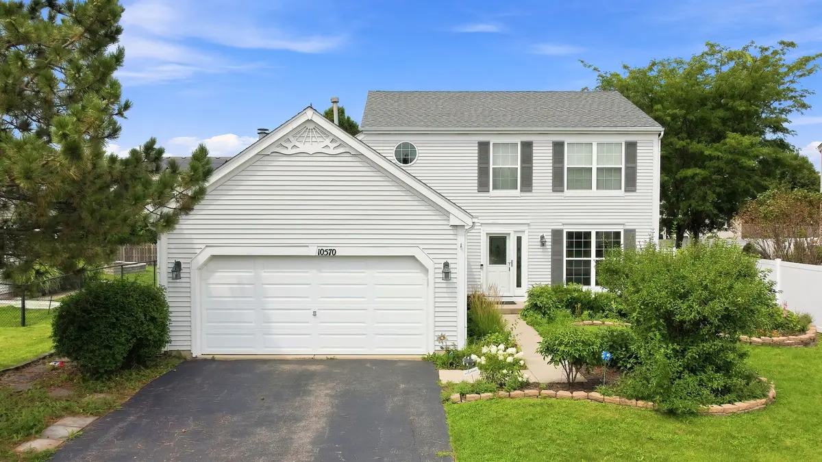 10570 Wing Pointe DR, Huntley, IL 60142