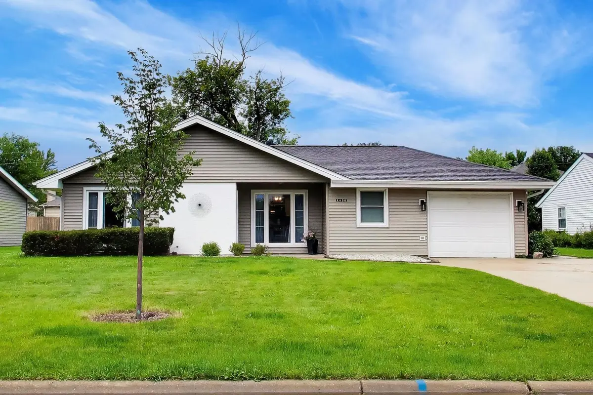 1430 Sequoia LN, Darien, IL 60561