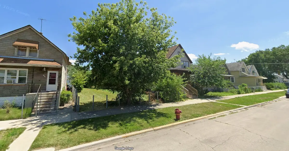 11557 S Perry AVE, Chicago, IL 60628