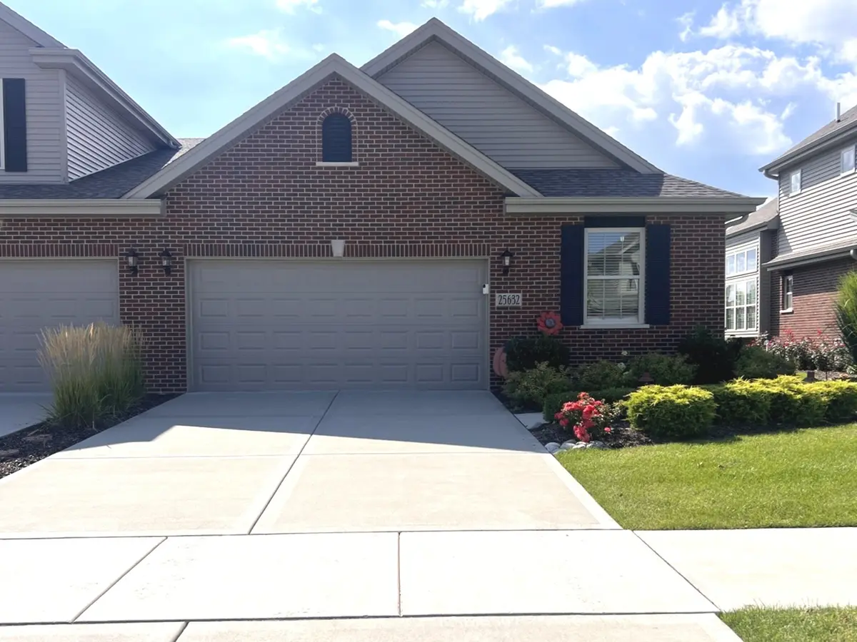 25632 S Riley Erin RD, Manhattan, IL 60442