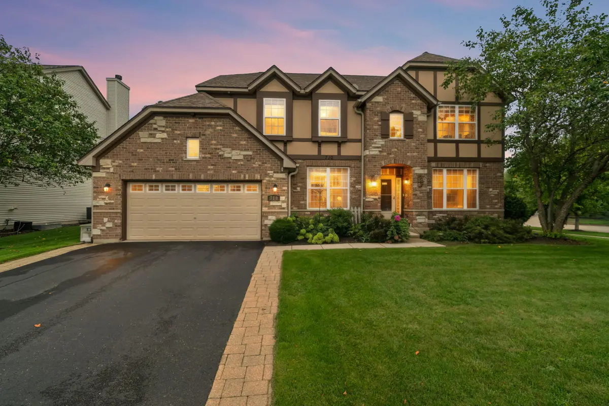 710 Northgate DR, Sycamore, IL 60178