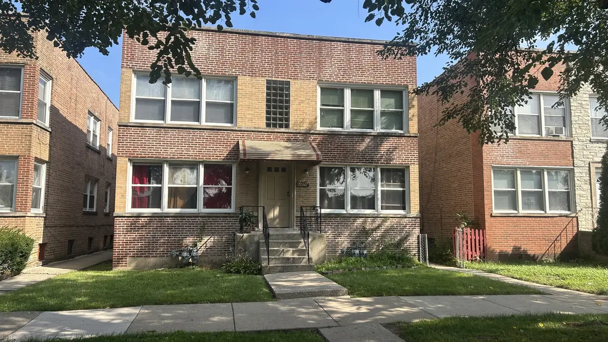 4806 Mulford ST, Skokie, IL 60077
