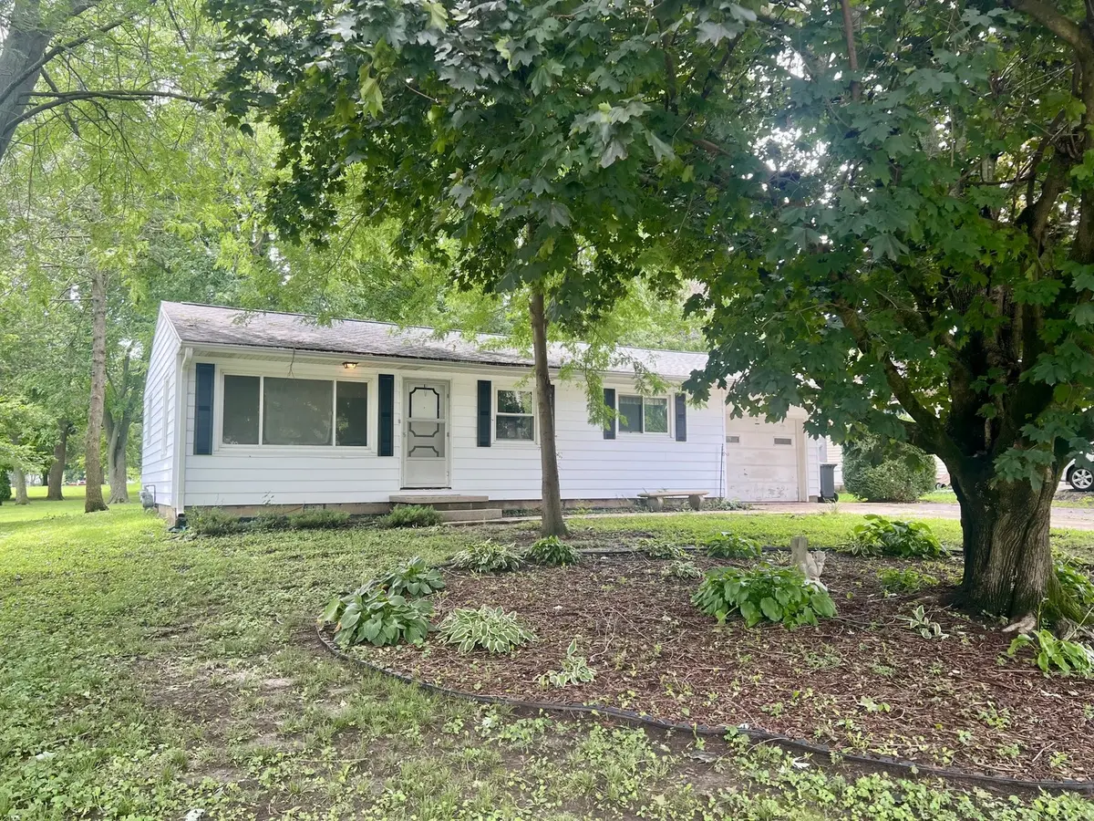 311 E Van Buren ST, Philo, IL 61864