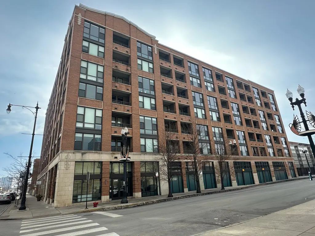 2300 S Michigan AVE #714, Chicago, IL 60616