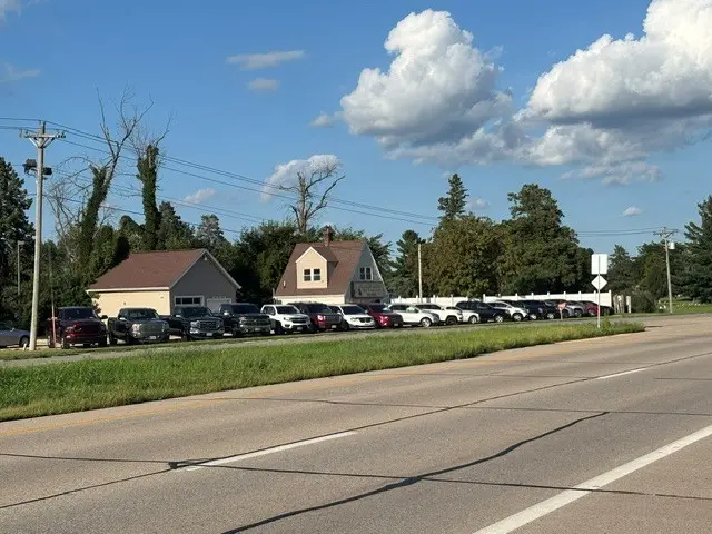 Address not disclosed, Clinton, IA 52732