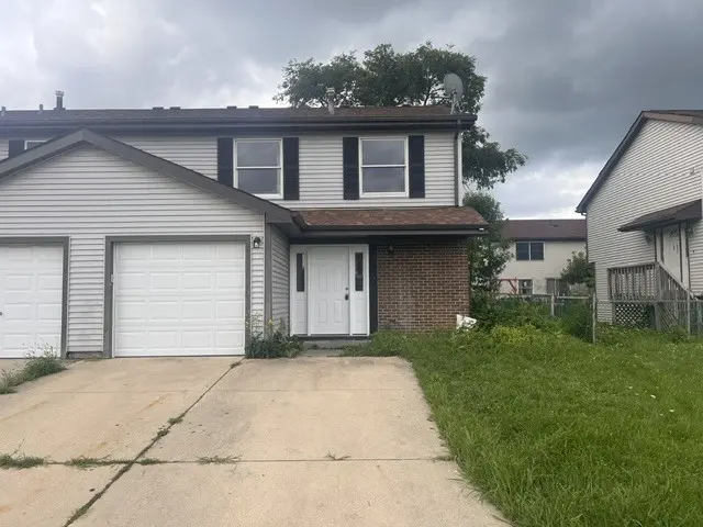 369 Kirkwood CIR, Bolingbrook, IL 60440