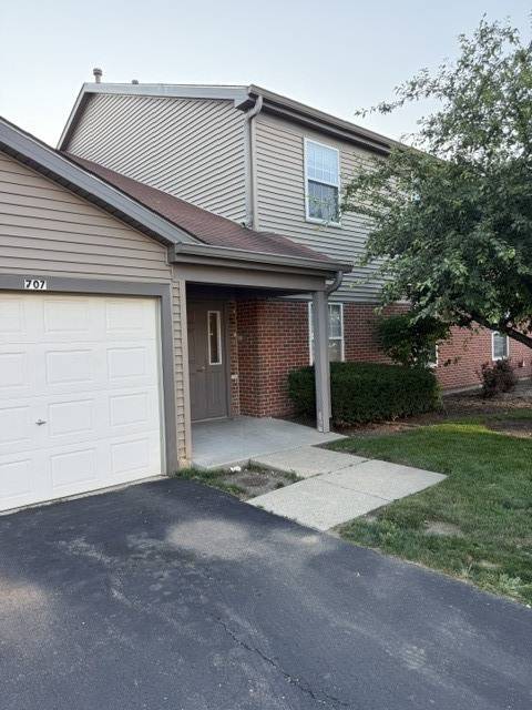 705 E Whispering Oaks DR #705, Palatine, IL 60074