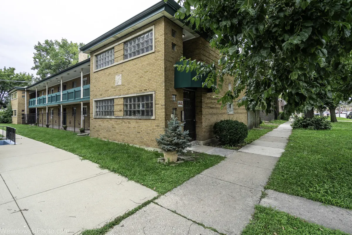 651 SOUTH BLVD #3, Oak Park, IL 60302