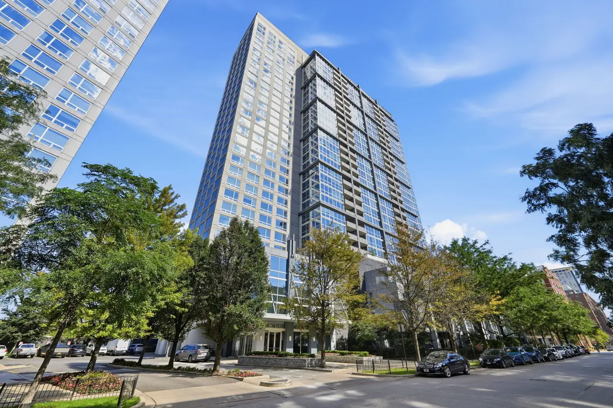 1901 S Calumet AVE #2411, Chicago, IL 60616