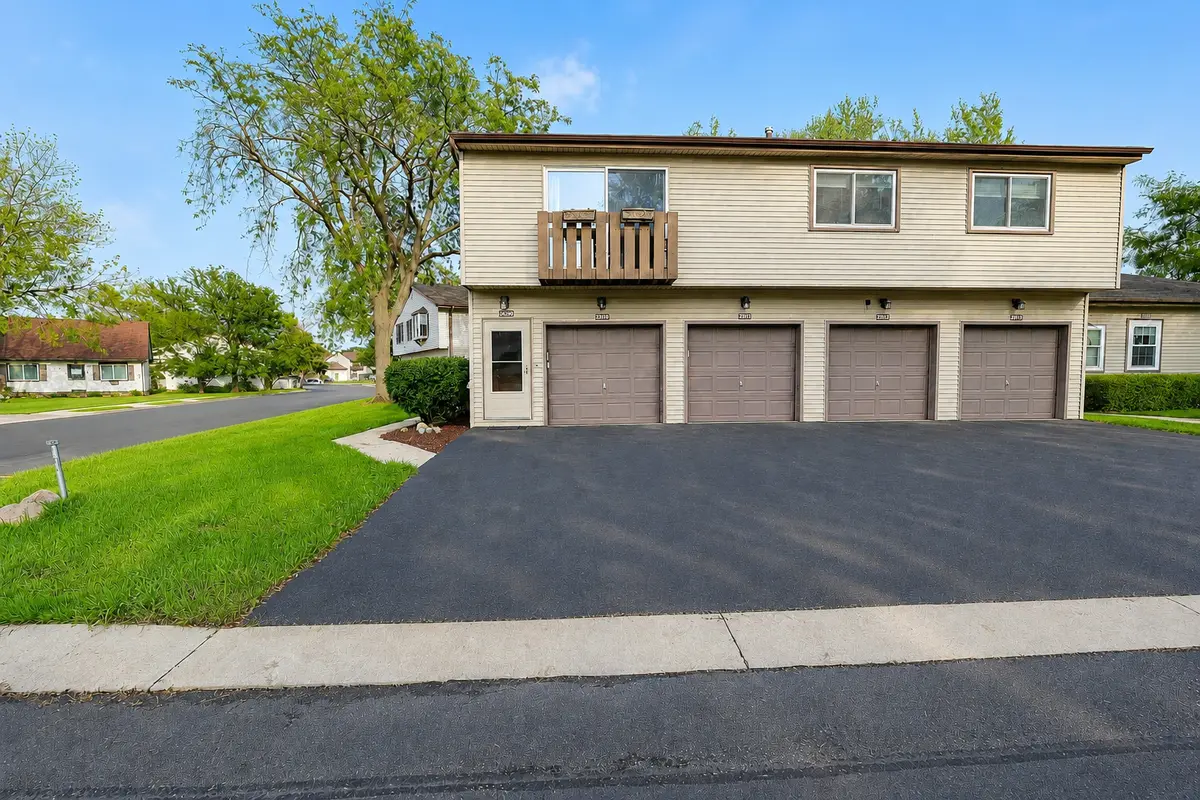 20209 S Graceland LN #20209, Frankfort, IL 60423