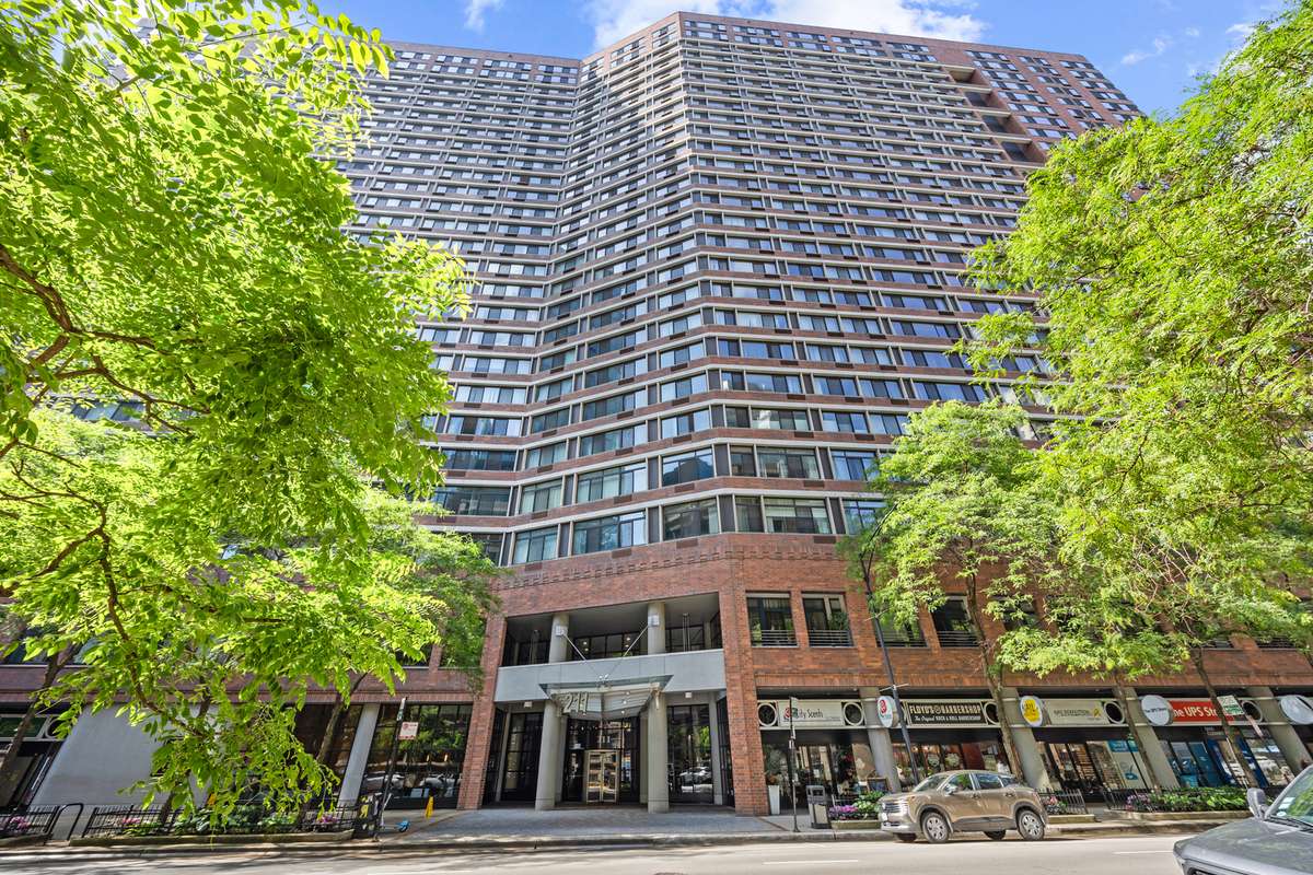 211 E OHIO ST #2623, Chicago, IL 60611