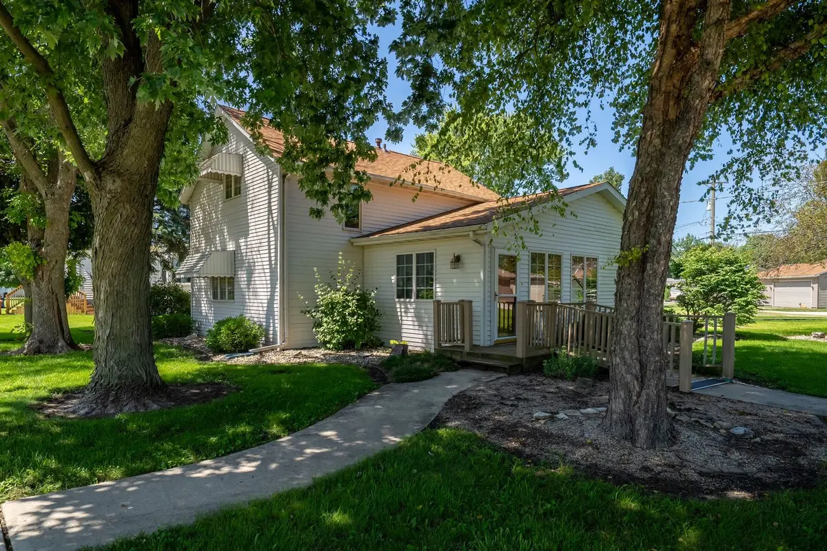 204 Odell RD, Dwight, IL 60420