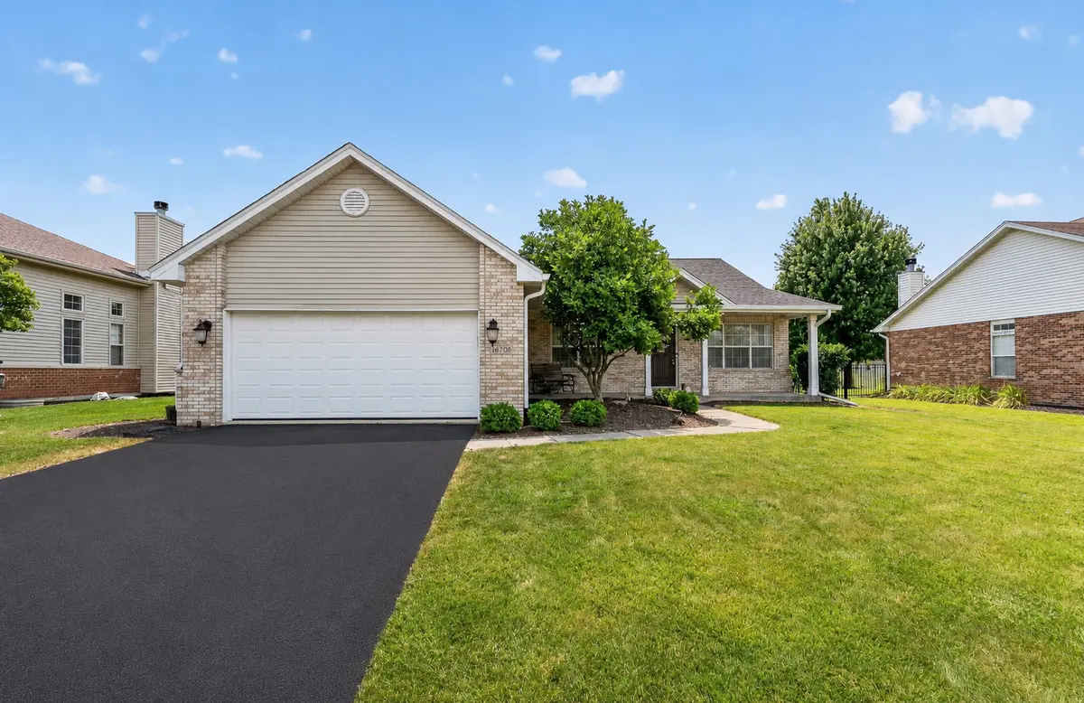 16709 KAREN SPRINGS DR, Lockport, IL 60441