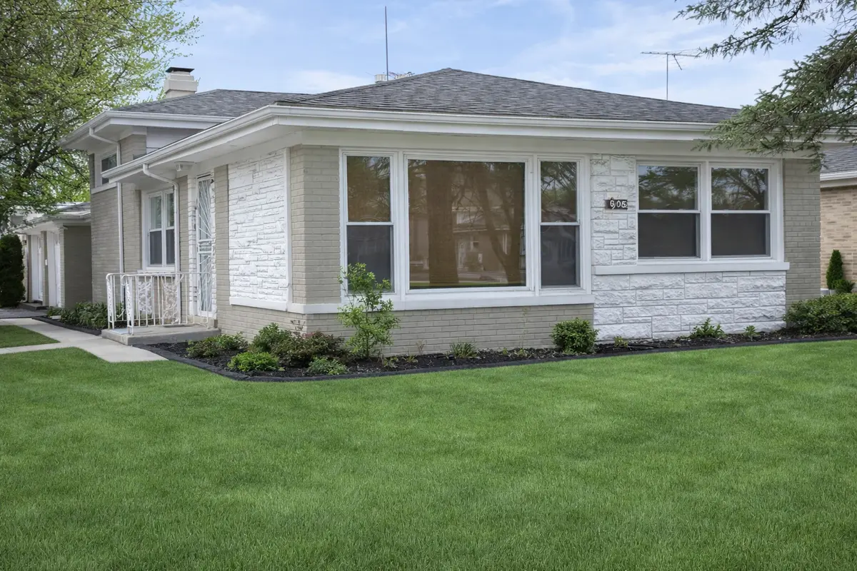 1396 Buffalo AVE, Calumet City, IL 60409