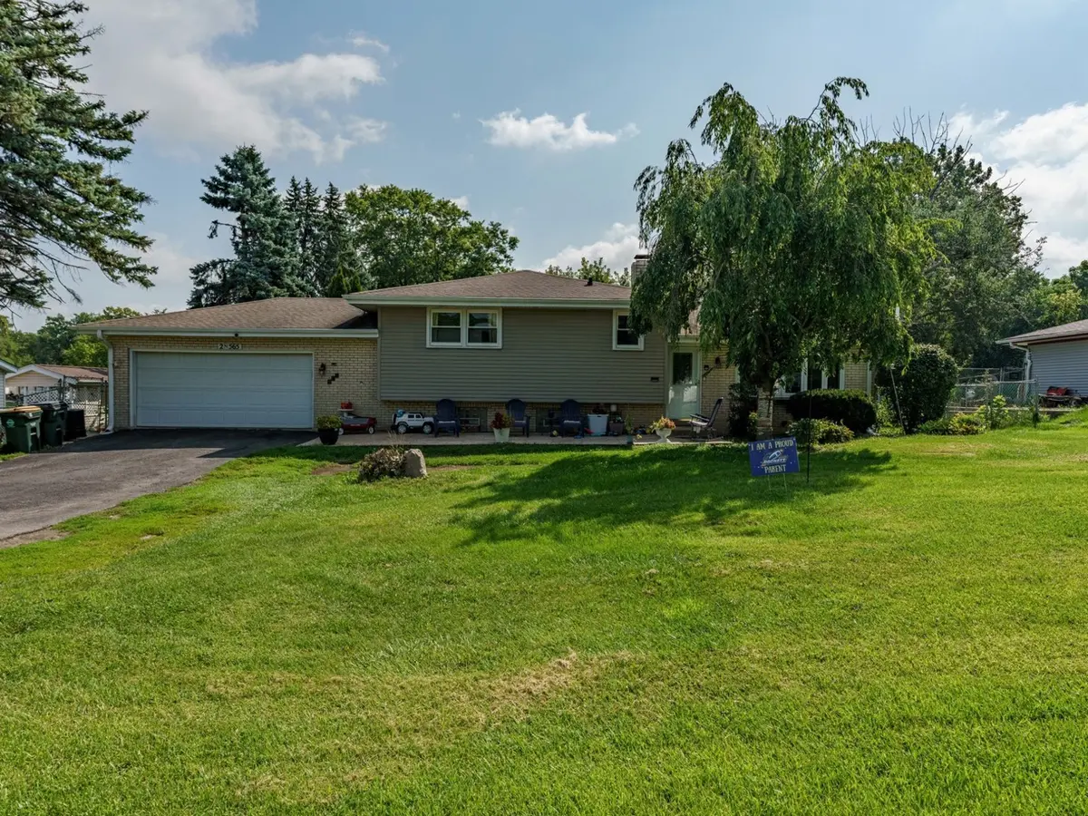 2N565 Euclid AVE, Glen Ellyn, IL 60137