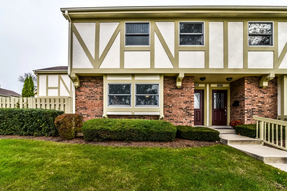 804 E Hillside AVE, Barrington, IL 60010