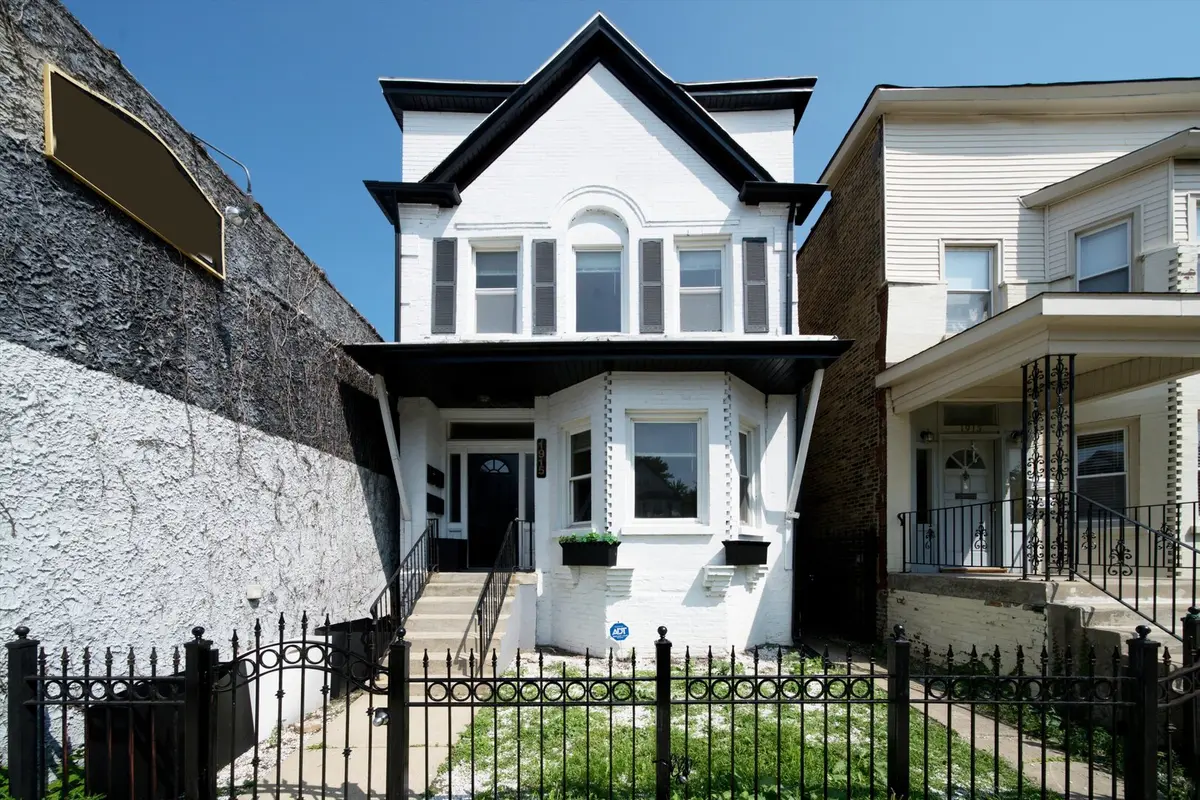1915 Asbury AVE #2, Evanston, IL 60201