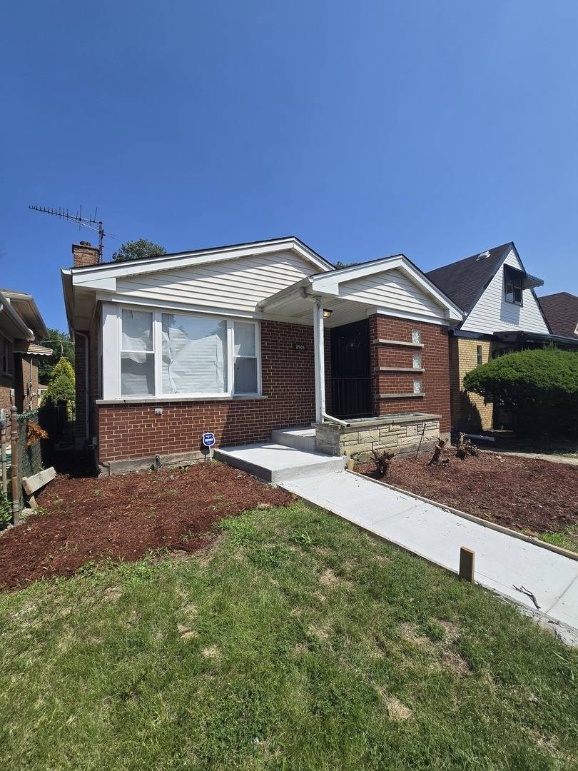 8505 S King DR, Chicago, IL 60619