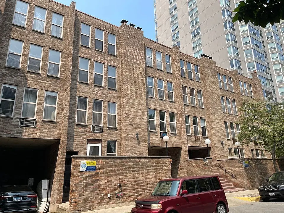 744 W GORDON TER #314, Chicago, IL 60613