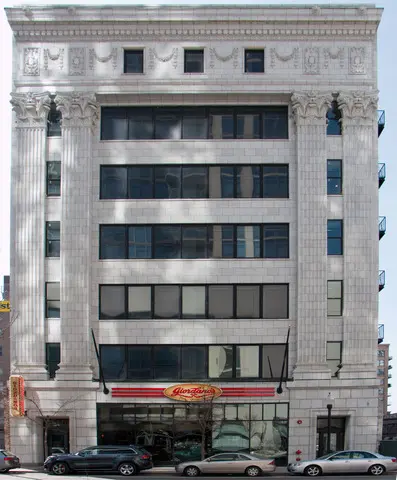 Address not disclosed, Chicago, IL 60605