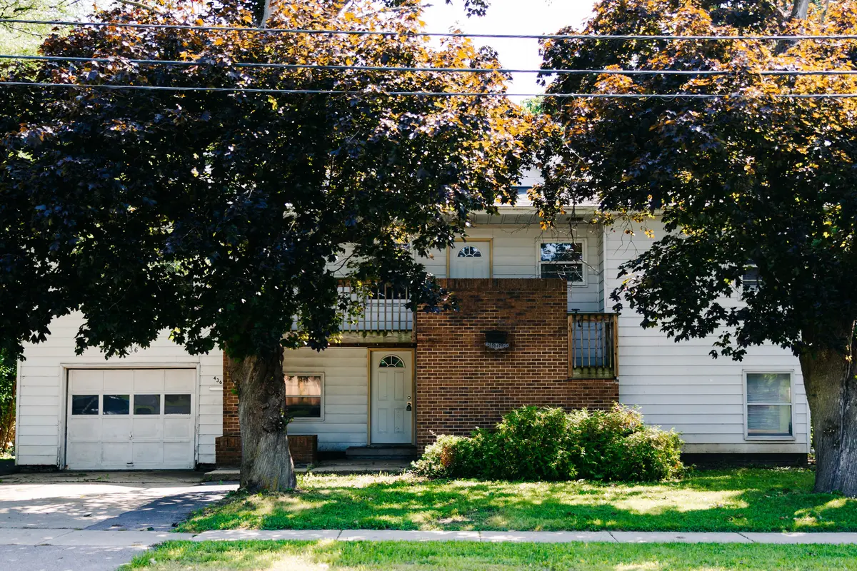 436 Russell RD, Dekalb, IL 60115