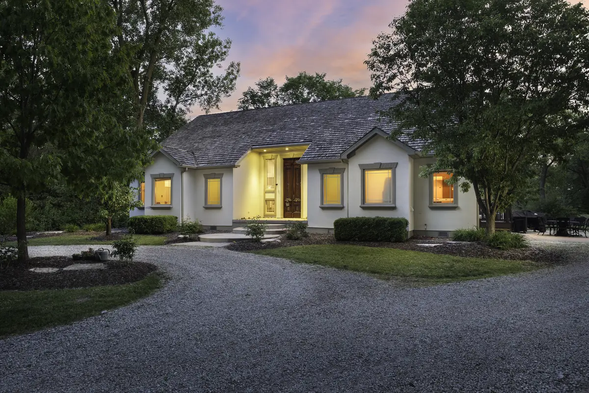 1199 N 27th RD, Ottawa, IL 61350