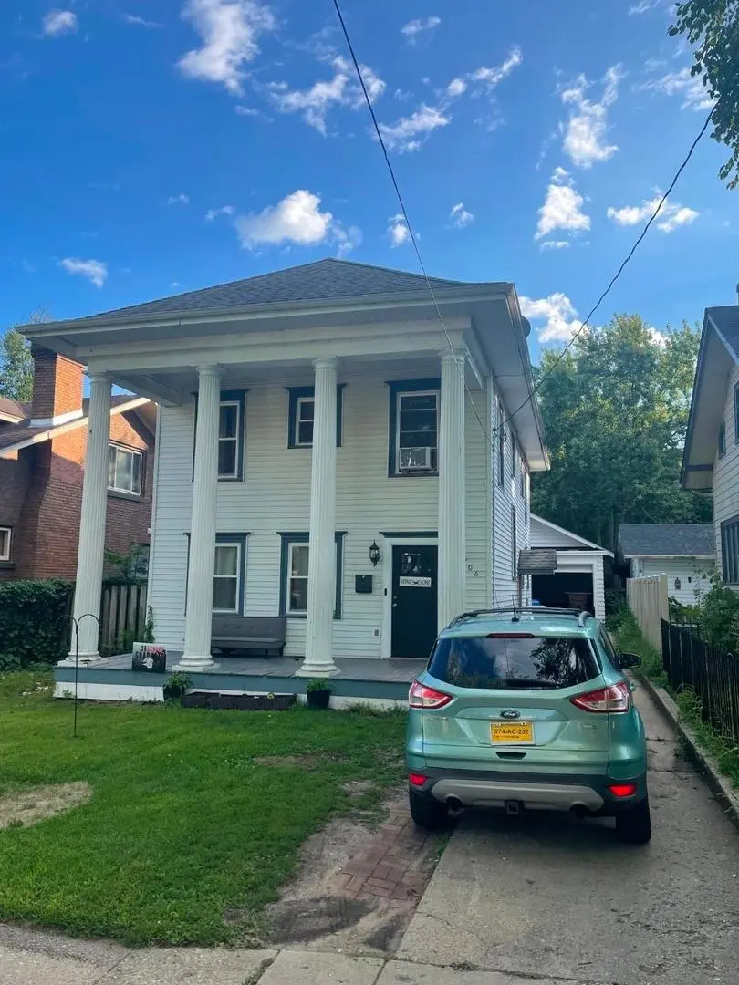 706 John ST, Rockford, IL 61103