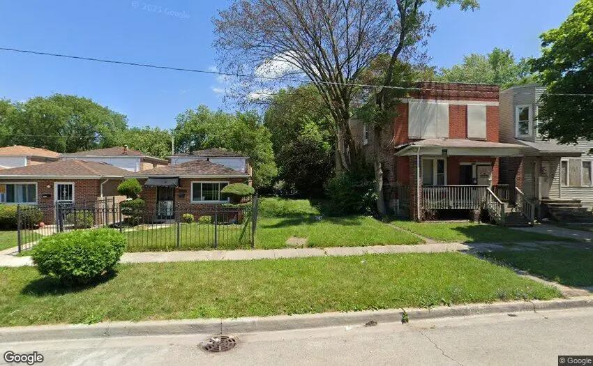 11747 S Lowe AVE, Chicago, IL 60628