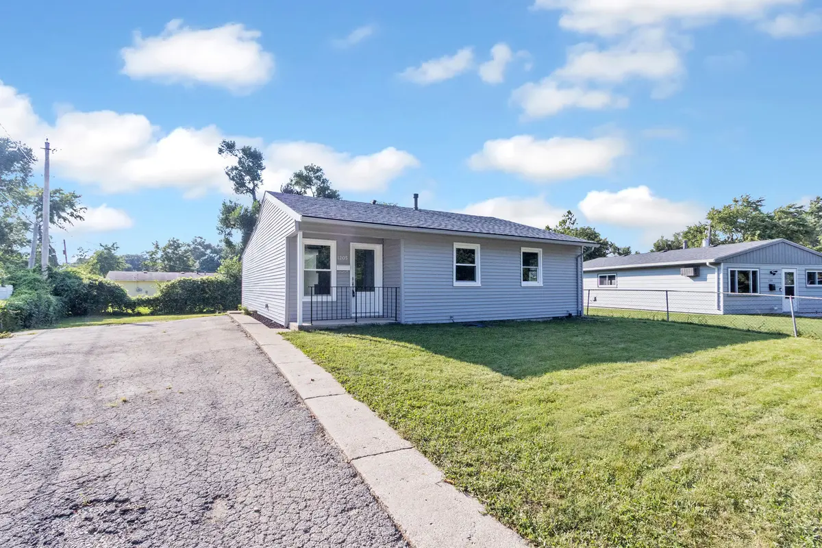 1205 Gage CT, Joliet, IL 60432