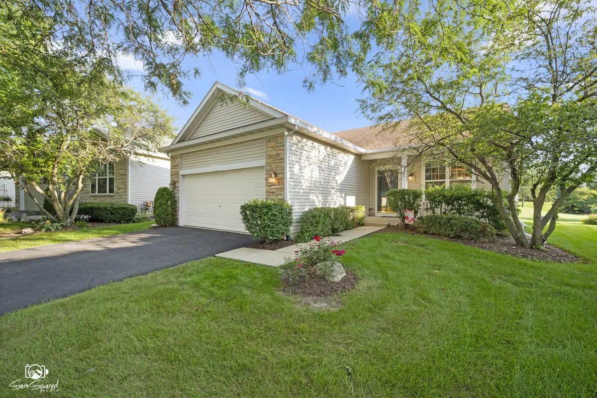 1590 Benzie CIR, Romeoville, IL 60446