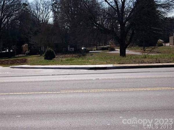 2650 E Main ST, Lincolnton, NC 28092