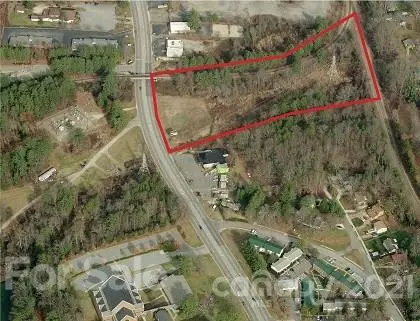 99999 Hendersonville RD, Arden, NC 28704