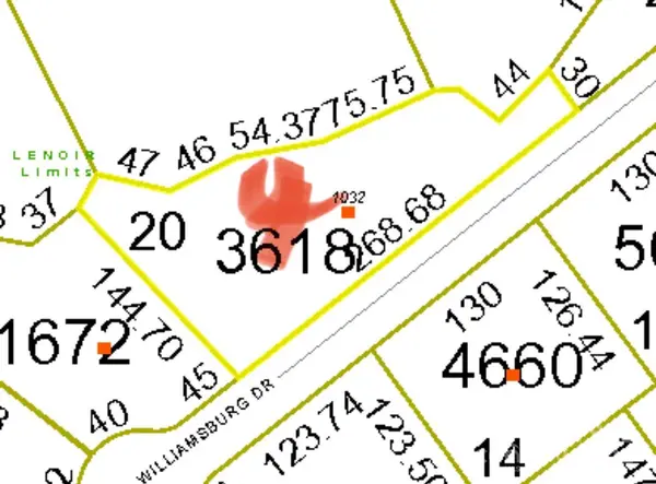 1032 Williamsburg DR NE, Lenoir, NC 28645