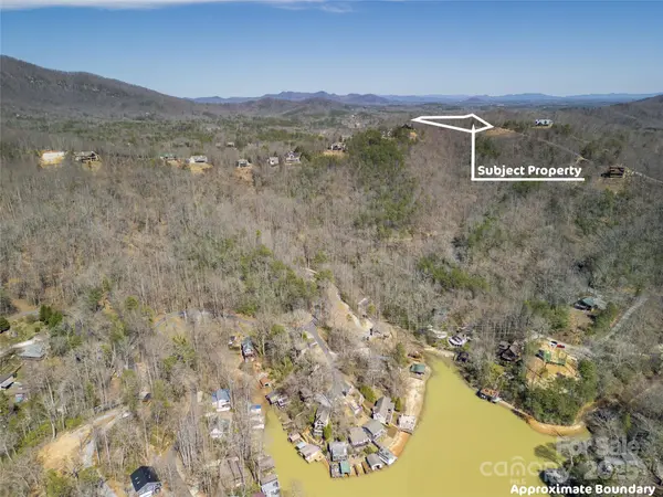 31 High Rock RDG #31, Lake Lure, NC 28746