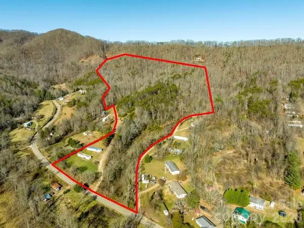 6 Tylers RUN #12, Candler, NC 28715