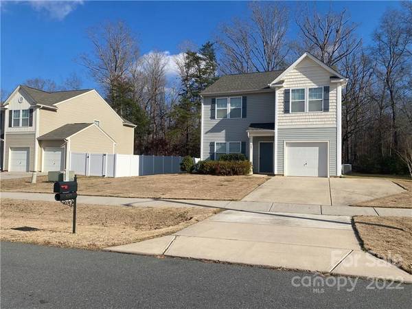 527 Smokehouse LN, Albemarle, NC 28001