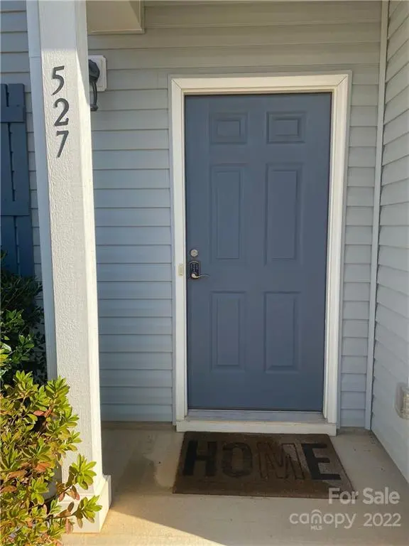 527 Smokehouse LN, Albemarle, NC 28001
