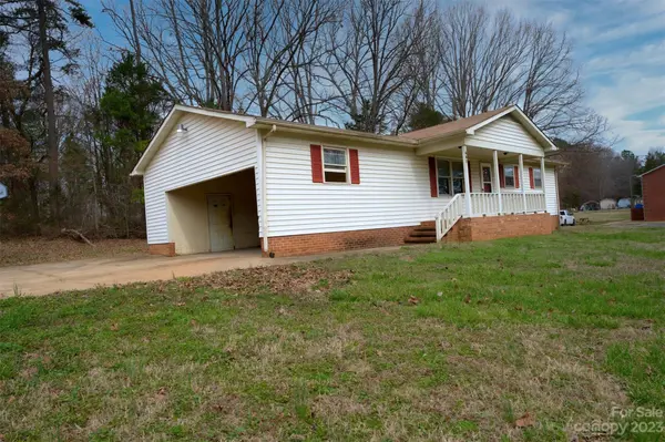 651, 655, 659 Dallas Stanley HWY, Dallas, NC 28034